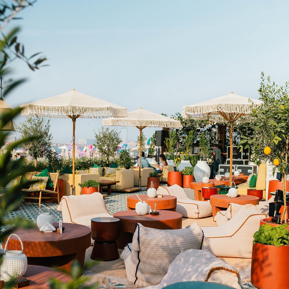 restaurant with view