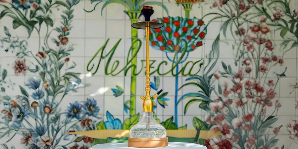 Shisha at Mehzcla